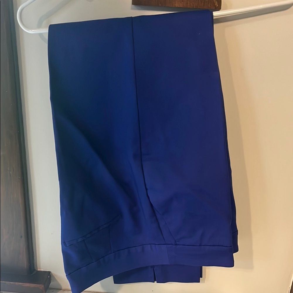 Boden Women's Cropped Pants in Royal Blue
